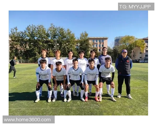 武汉足球队在冠军赛中的团队协作展现出无与伦比的默契与实力